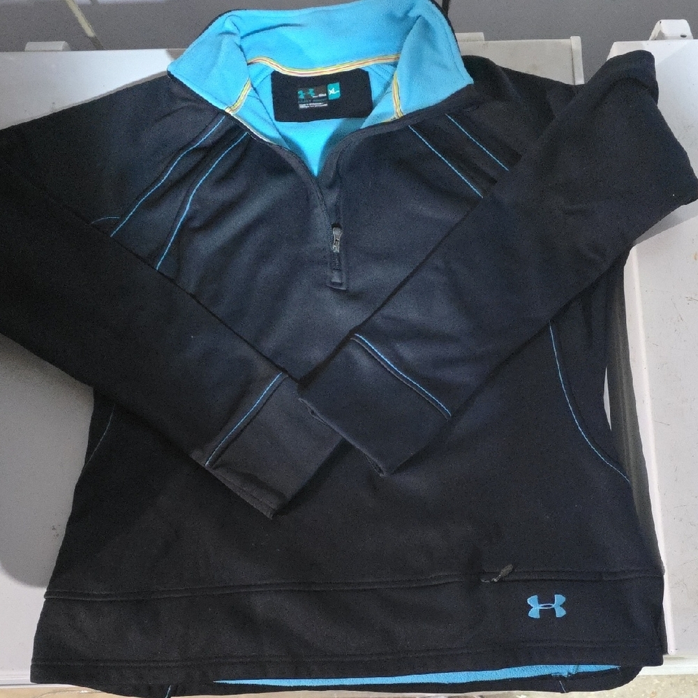 Under Armour Black and Blue Pullover